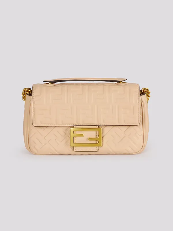 картинка Сумка FENDI магазин PodiumRed являющийся официальным дистрибьютором в России