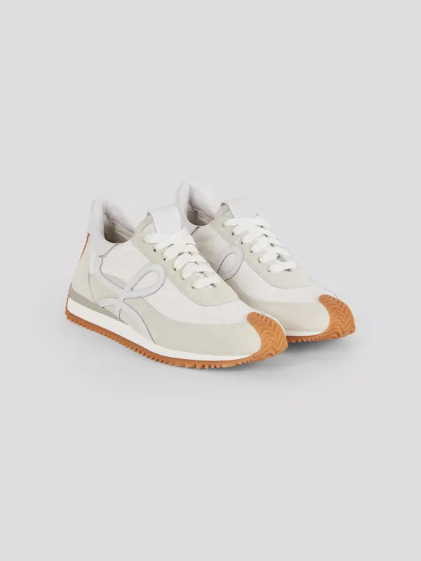 картинка Кроссовки LOEWE магазин PodiumRed являющийся официальным дистрибьютором в России_2