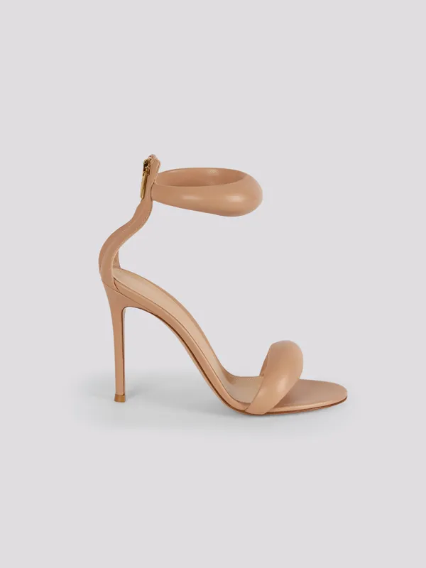 картинка Босоножки GIANVITO ROSSI магазин PodiumRed являющийся официальным дистрибьютором в России