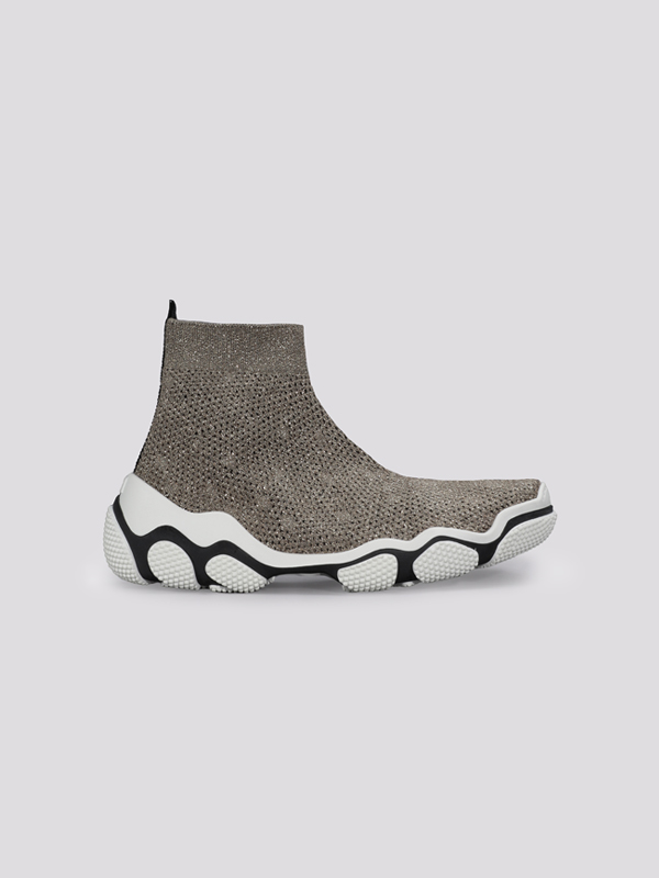 картинка Кроссовки RED VALENTINO магазин PodiumRed являющийся официальным дистрибьютором в России